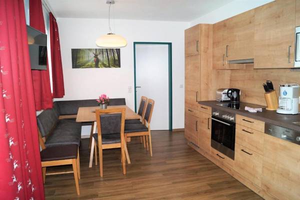 Sieglhub Chalets - Appartements - Hotel