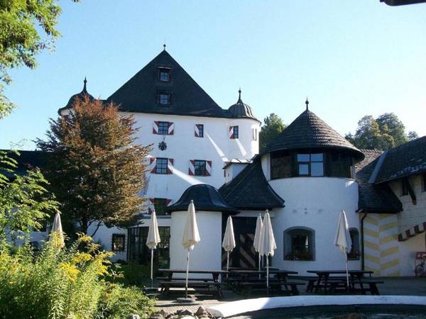 Family Hotel Schloss Rosenegg