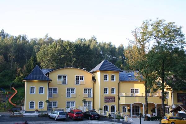 Gasthof & Hotel Wolfsegger