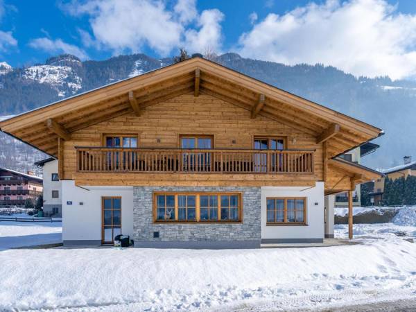 Luxurious Chalet in Bad Hofgastein Salzburg with garden