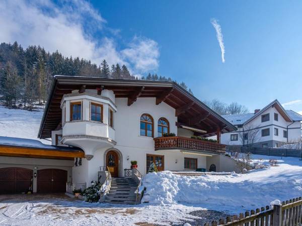 Luxurious Apartment in Bad Hofgastein with Sauna