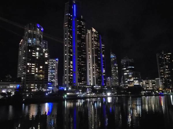 Karana Palms Self Contained Apartments