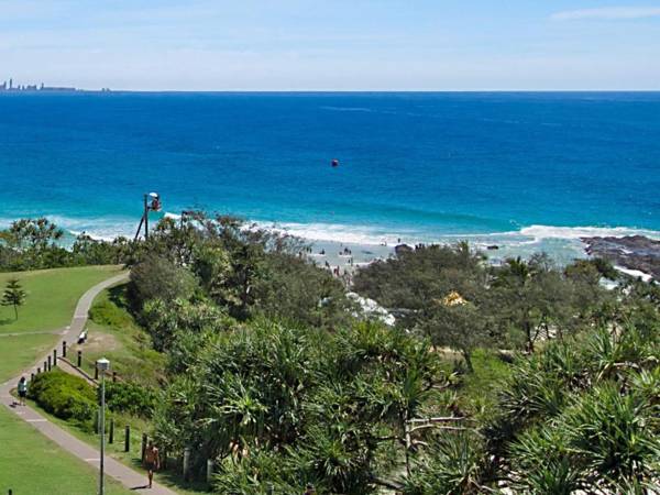 Orion Unit 7 - Luxury Apartment overlooking Snapper Rocks
