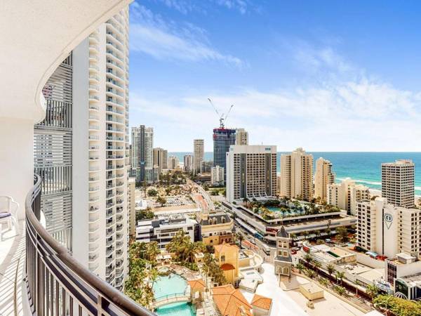 Modern 2BR Apartment in Chevron Renaissance