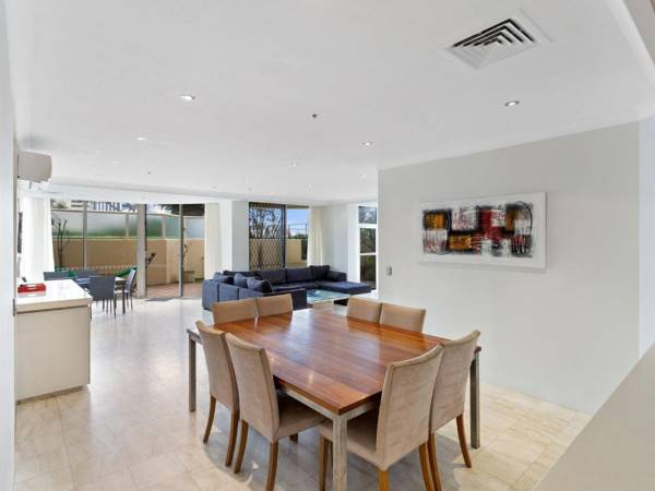 Spacious 3 Bedroom Family Apartment