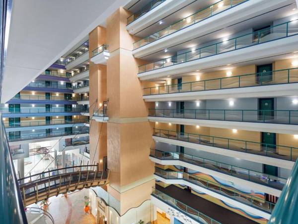 Crown Tower Spacious 1 Bedroom Apartment