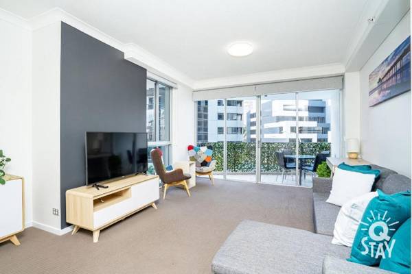 Chevron Renaissance - 2 Bedroom 2 Bathroom in the Centre of Surfers Paradise!!