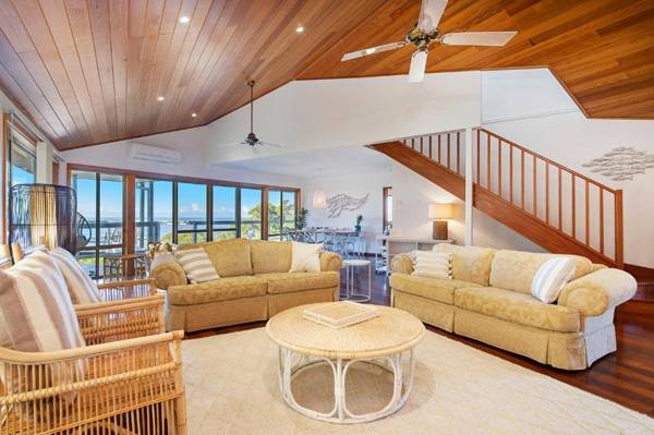 Seascape @ 19 Pindari - privacy space views