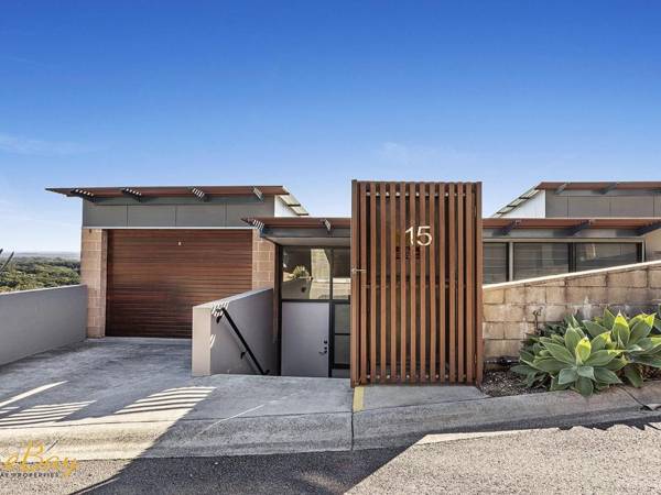 One Mile Ridge No.15