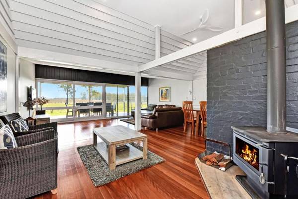 Ironbark Hill Retreat