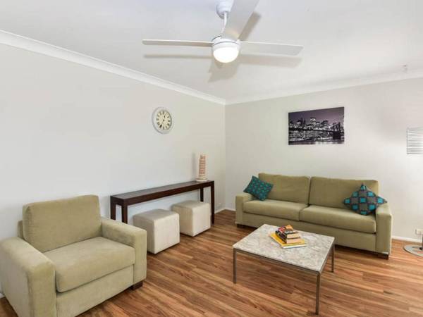 The Noraville House - Large Family Home