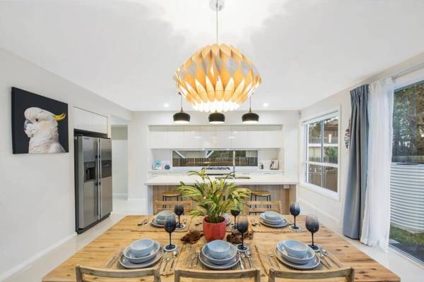 'The Sea Shell' Brand New Direct Beach Access