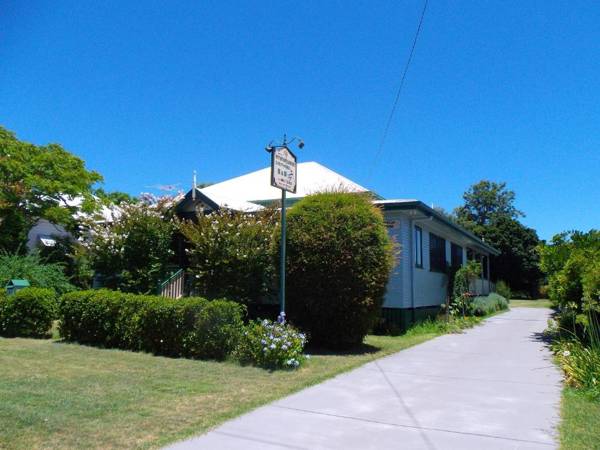 Pitstop Lodge Guesthouse B&B