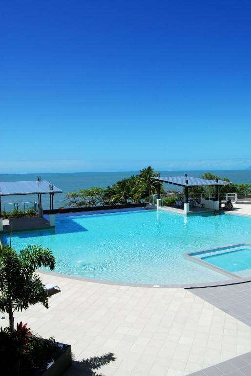 Vue Apartments Trinity Beach