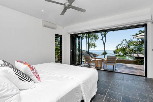 Belle Escapes - Trinity Blue Ocean View Home