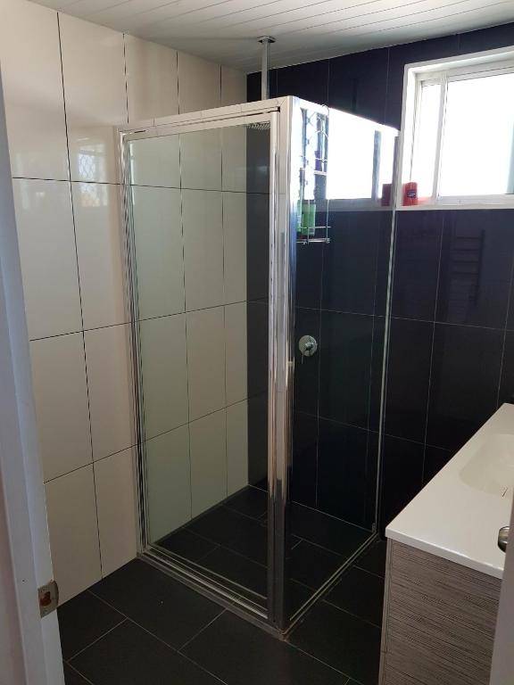 3 Bedroom home near the airport