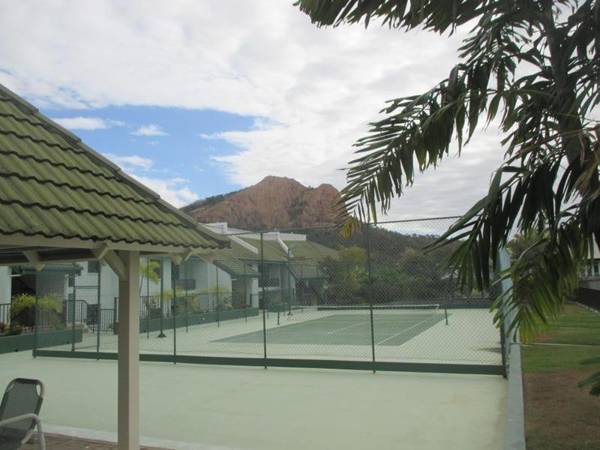 EXECUTIVE PROPERTIES IN NORTH WARD TOWNSVILLE and ON MAGNETIC ISLAND