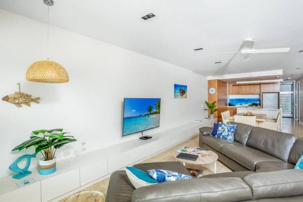 Unit 6 Plantation - Rainbow Beach Plantation Resort Ground Floor Aircon Pool Spa