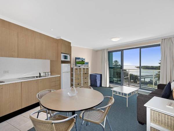 The Oaks Apartment 521