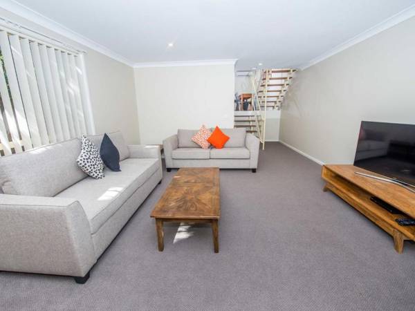 Stockton Street 1/72