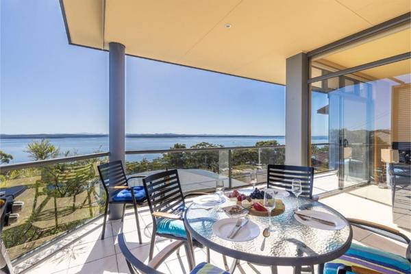 23 Wollomi Ave stunning water views and WIFI