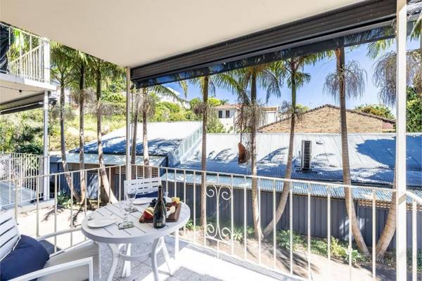 Beachtonic Shipmates 2 51 Christmas Bush Avenue