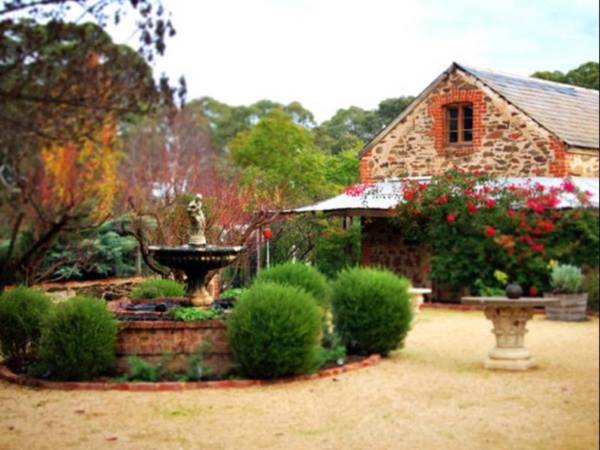 Jacobs Creek Retreat At Moorooroo Park