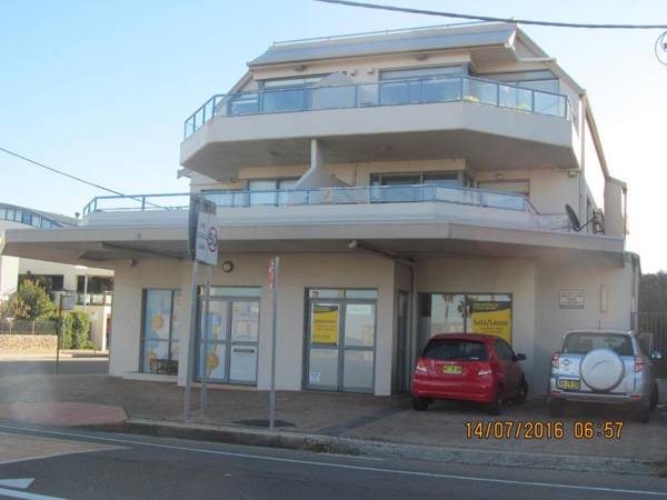 Narrabeen Beachside Townhouse