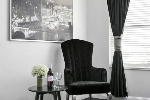 Airport Hotel Sydney (Formerly Comfort Hotel Sydney Airport)