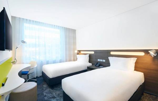 Holiday Inn Express Sydney Macquarie Park an IHG Hotel