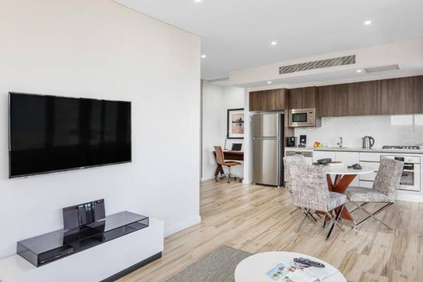 Meriton Suites Church Street Parramatta