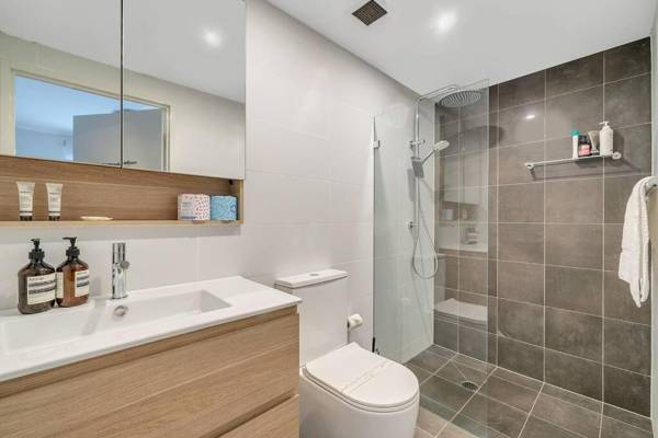 STUNNING URBAN RETREAT / REDFERN