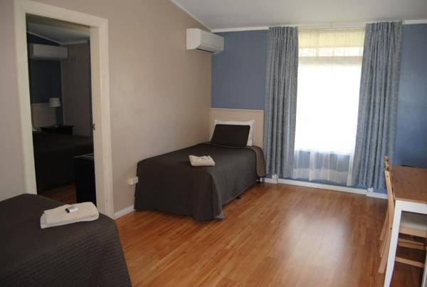 Airlie House Motor Inn