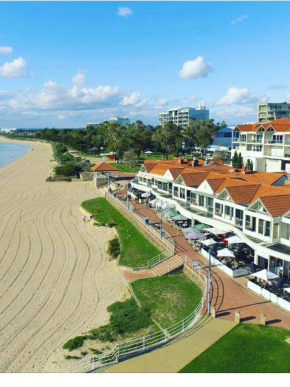 Palm Beach Guest House