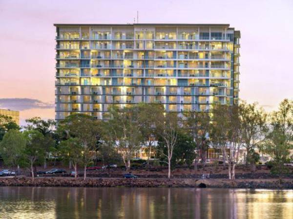 Empire Apartment Hotel