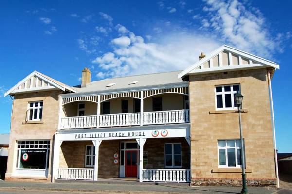 Port Elliot Beach House YHA