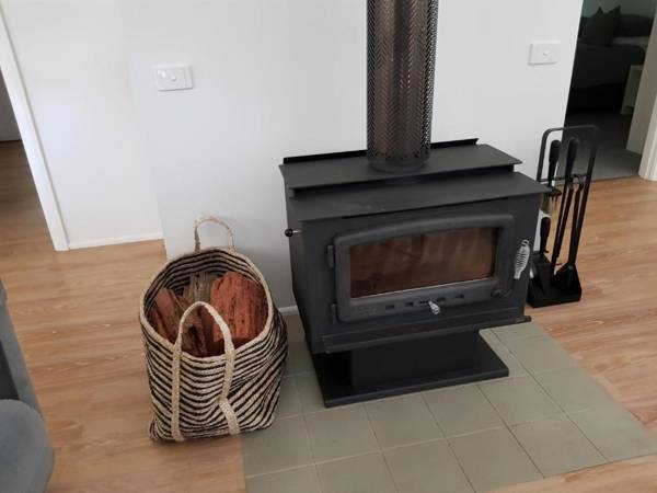 LONSDALE ON GLANEUSE