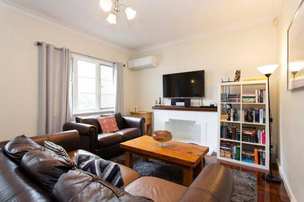 Cosy Cottage -3 Bedrooms Victoria Park
