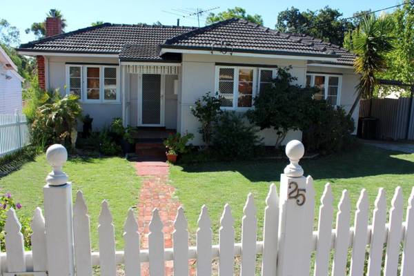 Cosy Cottage -3 Bedrooms Victoria Park