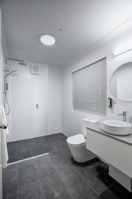 Broadwater Resort Como