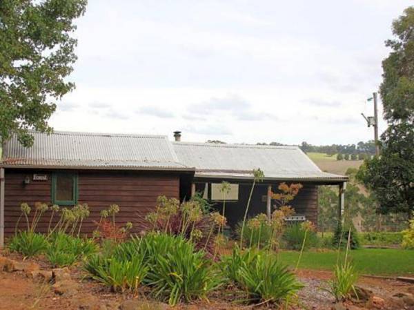 Pump Hill Farm Cottages