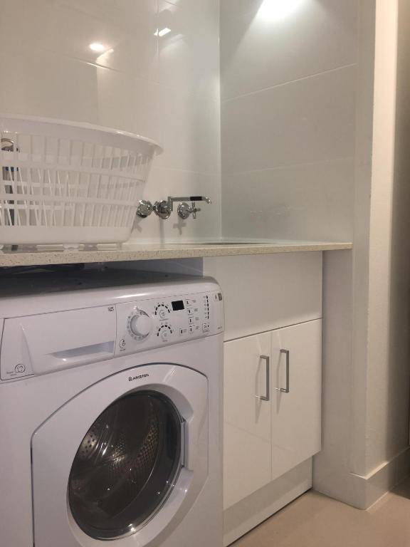 Noosa Beach Apartment on HASTING ST French quarter resort.Noosa Heads