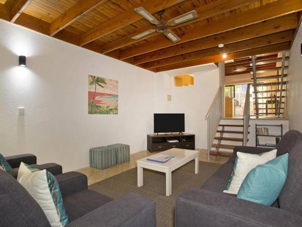 Townhouse 4 Bottlebrush Avenue 1