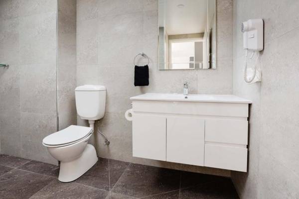 Nautilos on The Harbour