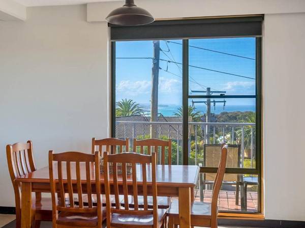 Sheridan Court on Wagonga