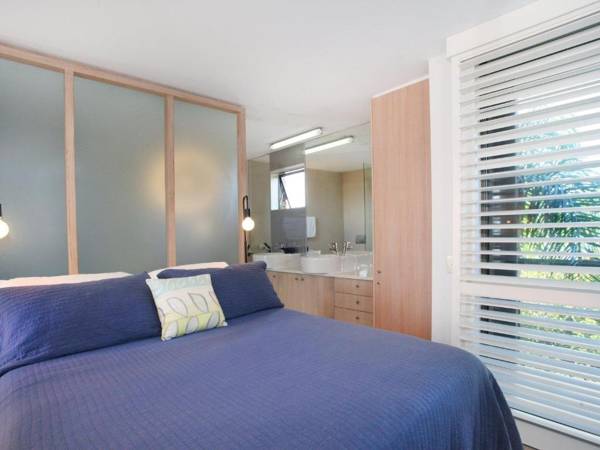 Jedda 5 - Oceanview Three Bedroom Penthouse with Private Rooftop Spa