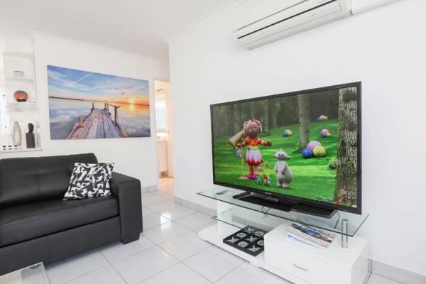 112 Olive Apartments