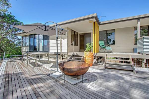 On the Hill at Metung