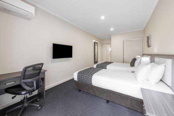 Workspace - Quality Hotel Melbourne Airport