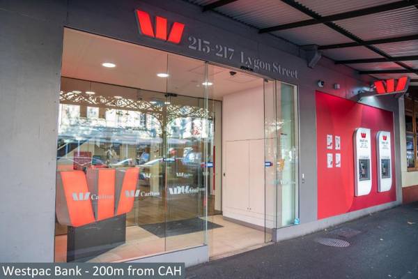 Clocktower Apartment Hotel